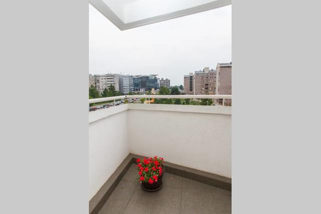 Apartment Erste Beograd Rom bilde